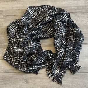 Michael Kors Black and Gray Textured Scarf.